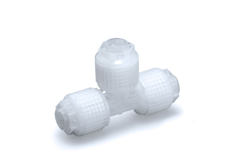 High purity fluoropolymer fitting