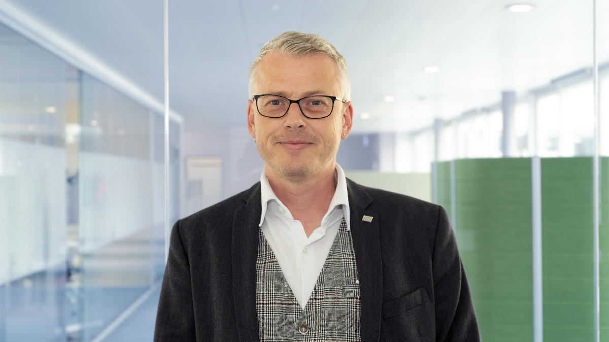 Martin Henseler | Chief National Sales Officer, SMC Schweiz AG