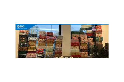Pakete stapeln für den guten Zweck: Unsere Weihnachtspäckchen-Aktion 2024