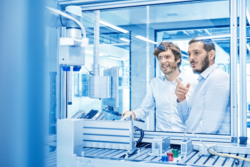 Ingenieros de aplicación y producto