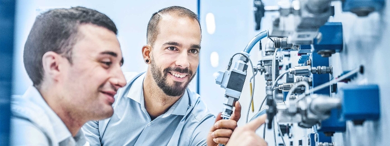 Mettre en pratique les fondamentaux de l’électricité appliqués à l’électropneumatique