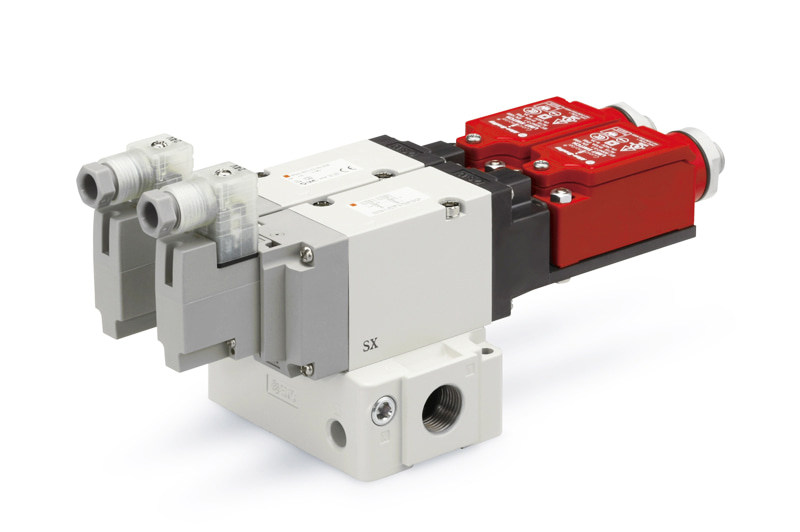 Residual pressure relief valve with direct monitoring