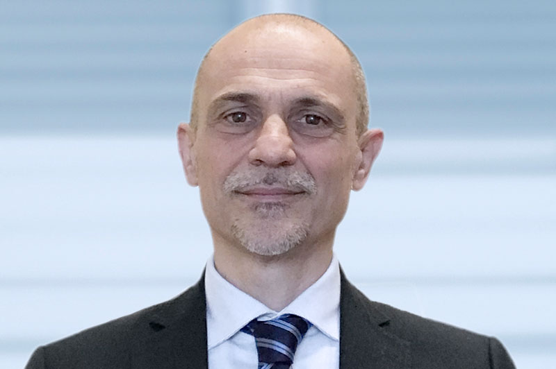 Paolo Gamarino - Responsable para la Industria de Fabricación de Neumáticos de Europa